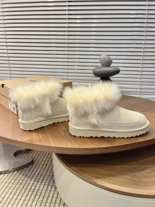 UGG Boots Style 0165