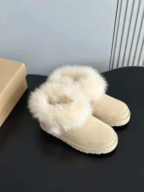 UGG Snow Boots Style 0167