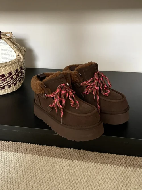 UGG Shearling Sneakers Style 0175