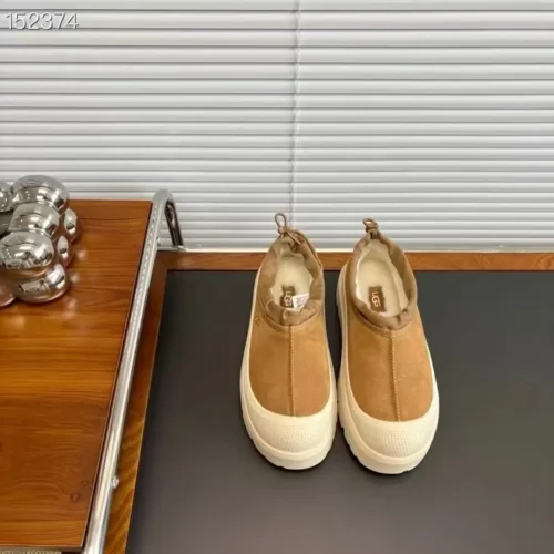 UGG Sneakers Style 0197