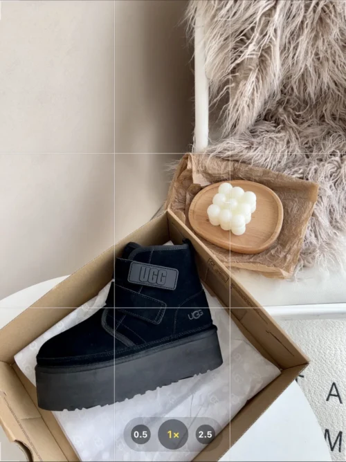 UGG Sneakers Style 0201