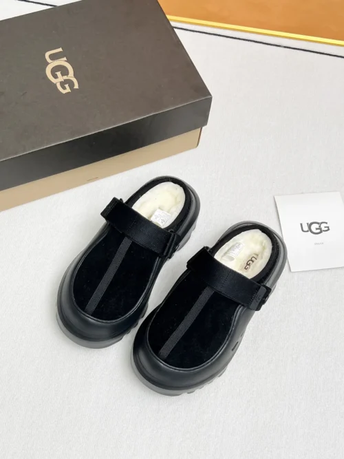 UGG Sneakers Style 0209