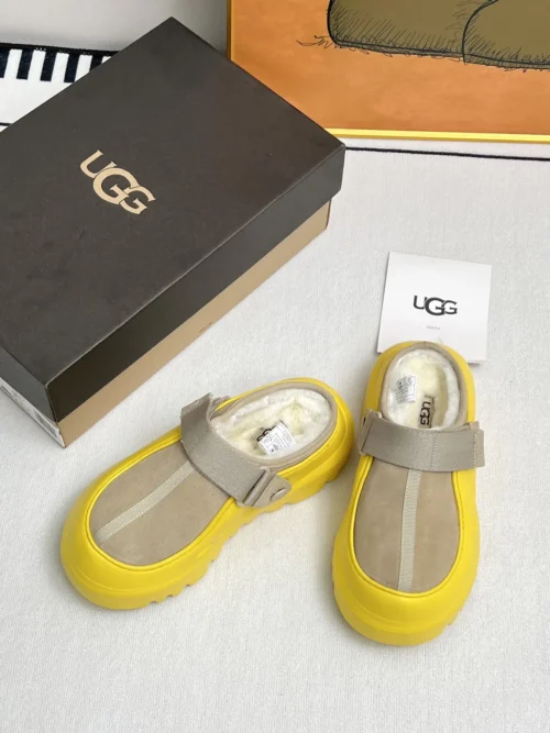 UGG Sneakers Style 0211
