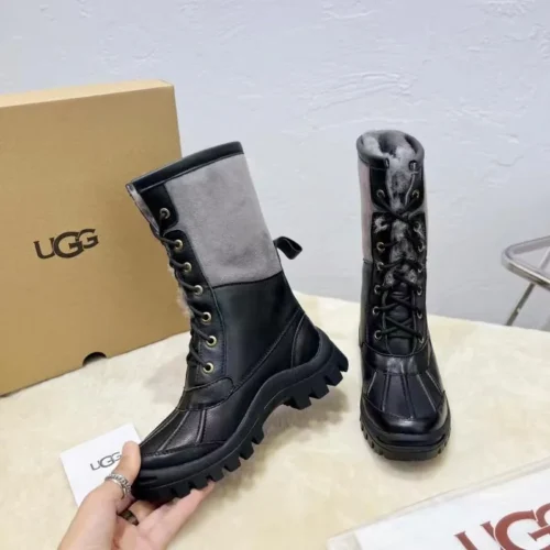 UGG Leather Boots Style 0235