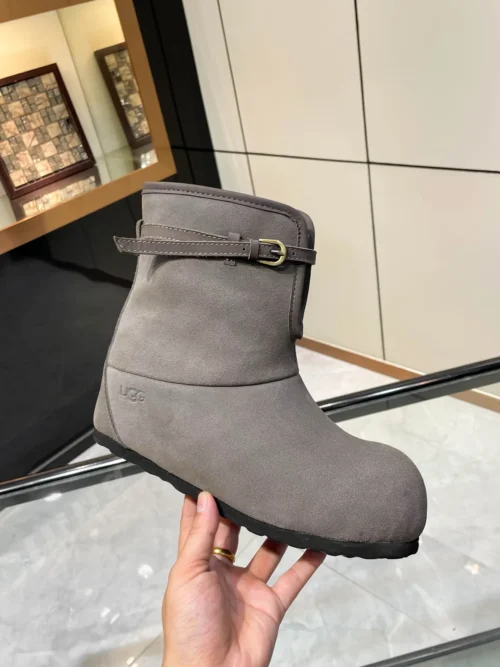 UGG Boots Style 0241