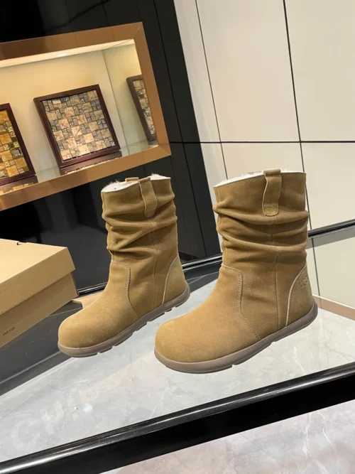 UGG Boots Style 0245