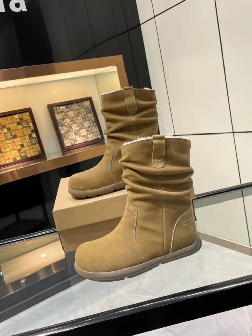UGG Boots Style 0245