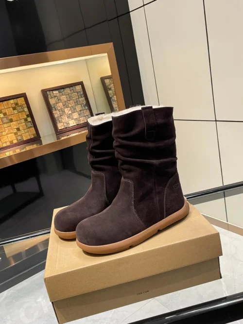 UGG Boots Style 0247