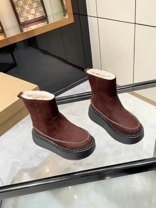 UGG Leather Sneakers Style 0251