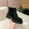 UGG Leather Snow Boots Style 0293