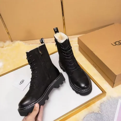UGG Boots Style 0299