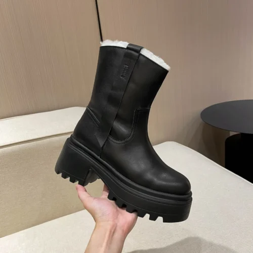 UGG Boots Style 0303