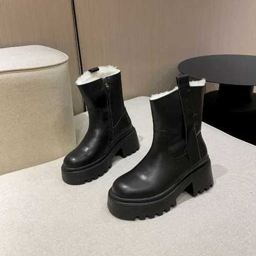 UGG Boots Style 0303