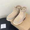 UGG Lambskin Snow Boots Style 0321