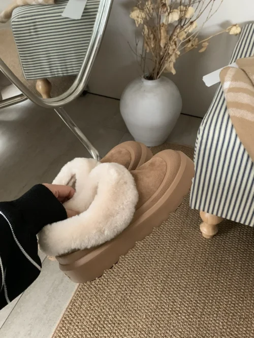 UGG Snow Boots Style 0329