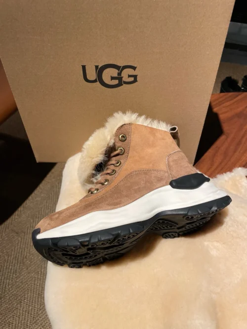 UGG Shearling Sneakers Style 0337