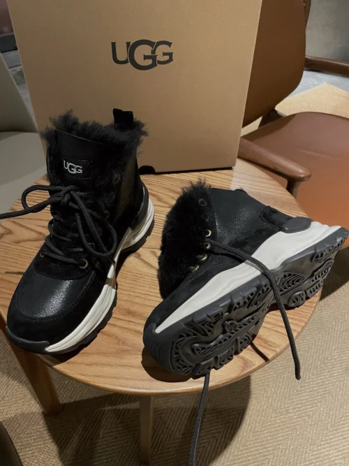 UGG Shearling Sneakers Style 0339