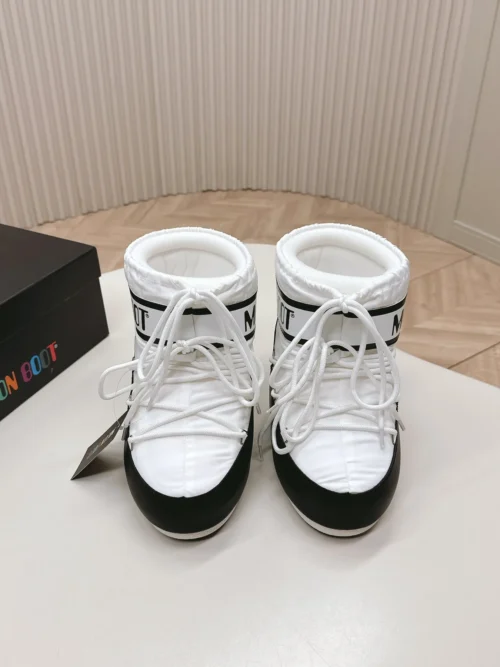 UGG Snow Boots Style 0345