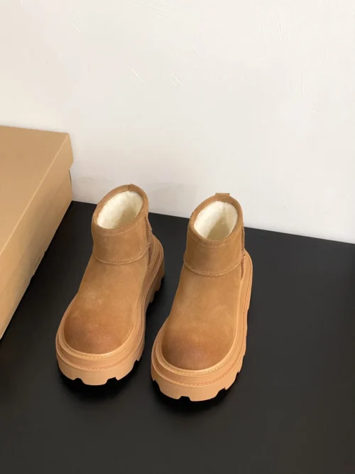 UGG Boots Style 0387