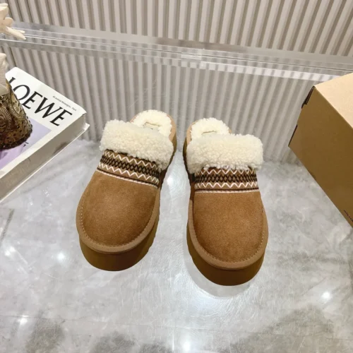UGG Slides Style 0389