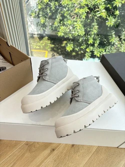UGG Snow Boots Style 0415