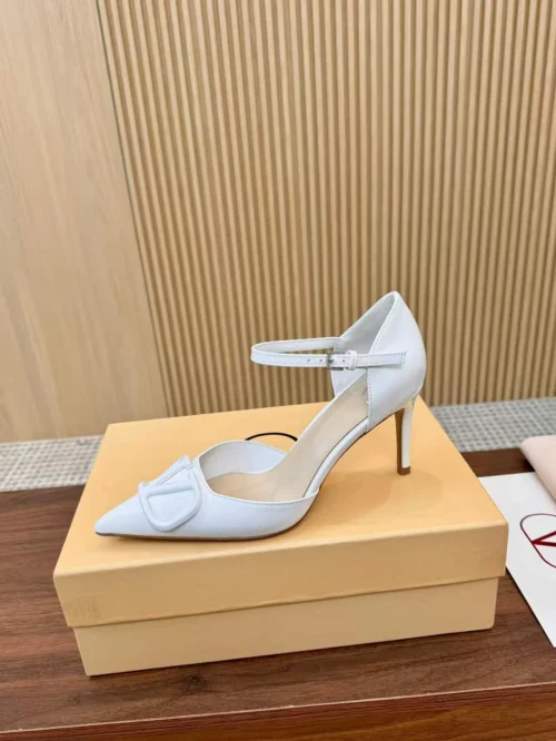 Valentino Sandals Style 0025