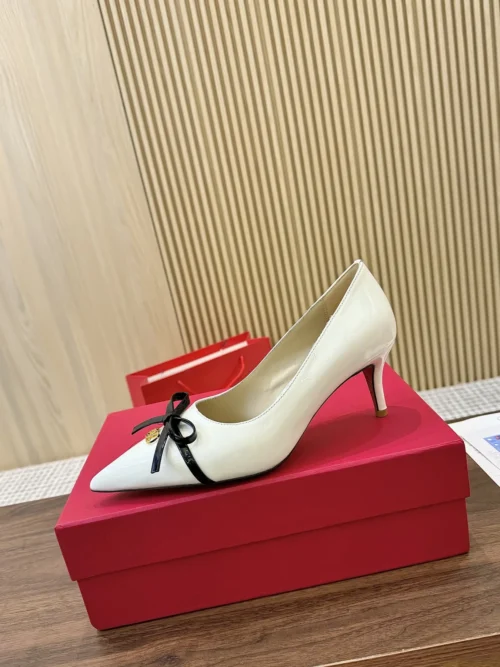 Valentino Sneakers