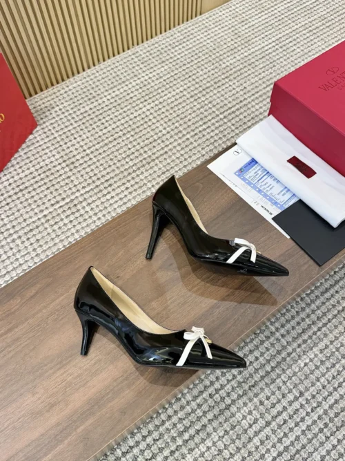 Valentino Sneakers Style 0029