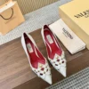 Valentino Sneakers Style 0041