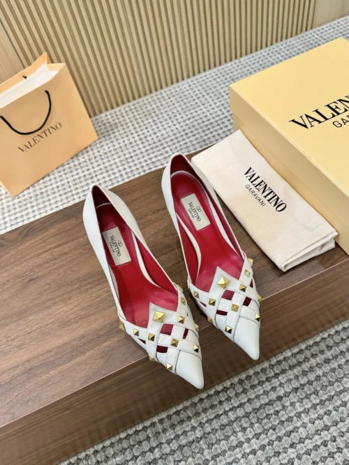 Valentino Sneakers Style 0041