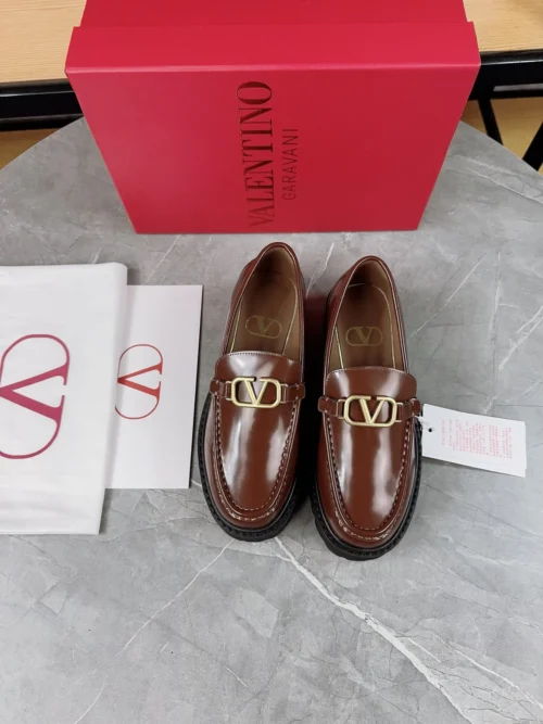 Valentino Roman Stud Loafers Style 0051