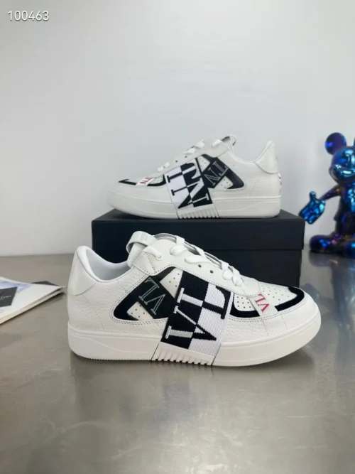 Valentino Leather Sneakers Style 0061