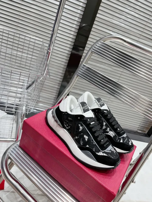 Valentino Lacerunner Mesh Sneakers Style 0063