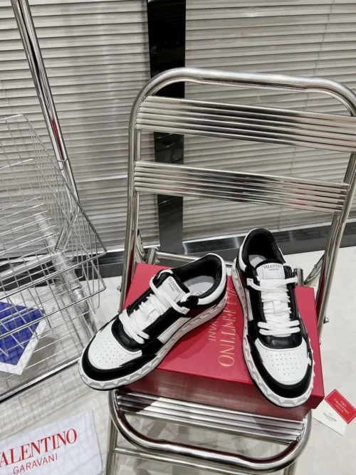 Valentino Sneakers Style 0065